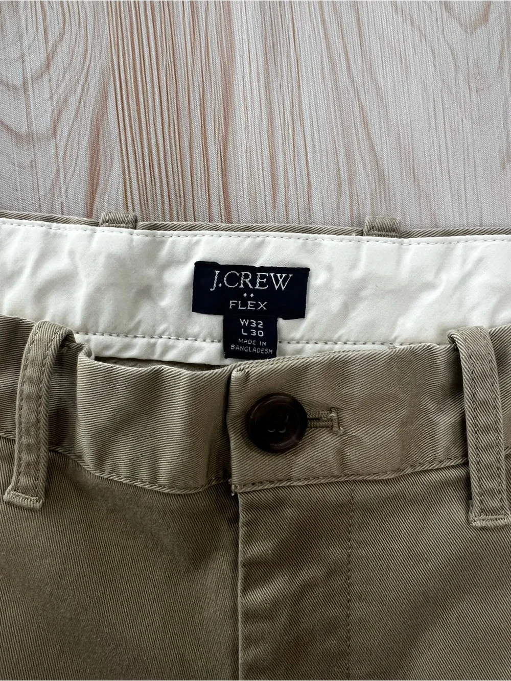 J Crew Men's Khaki Chino Pants - Classic Fit